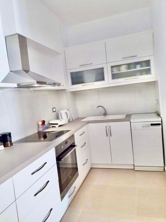Amazing View Appartement Saranda